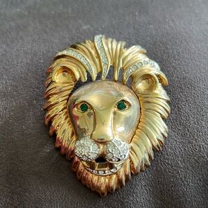 Vintage 80s Brooch
